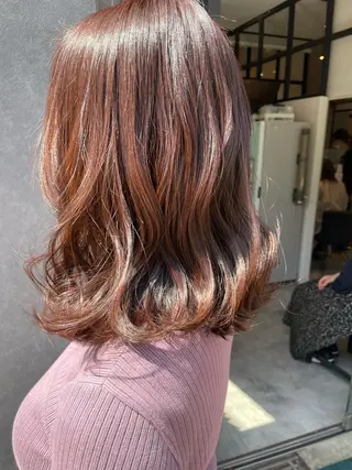 ミディアム カラー N°　jillva 腰山 菜々美のヘアスタイル