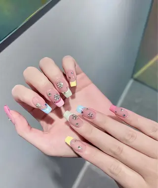 ネイル u1salon所属・ゆい ユイのネイルデザイン