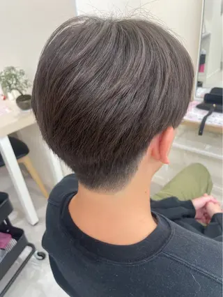 メンズ ユイナ 🕊NaVI ベージュ/透明感のヘアスタイル