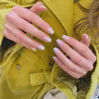 ネイル esby Loely MIZUKIのネイルデザイン