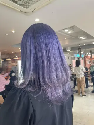 セミロング カラー 艶ハイトーン👑♡ NATSUKIのヘアスタイル