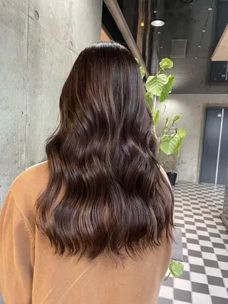 ロング 🫧ハイライトカラー 🫧 𝓜𝓘𝓤のヘアスタイル