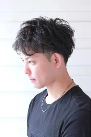 メンズ Sanctuary 南森町店のヘアスタイル