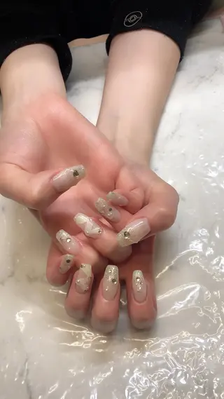 ネイル 💎Guarendo💎錦糸町店所属・✨アン ミユ✨のネイルデザイン