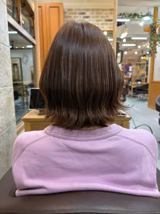 カラー 佐藤 遥菜のヘアスタイル