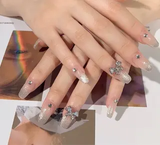 カラー ネイル You&Me Yukiのネイルデザイン