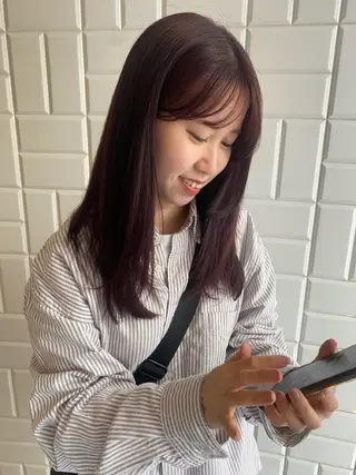 セミロング みやけ ひなのヘアスタイル