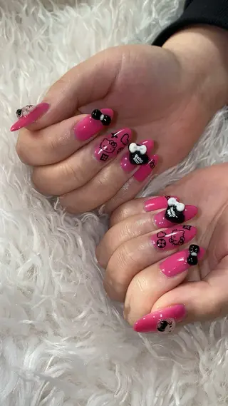 ネイル n o q r m. n a c h iのネイルデザイン