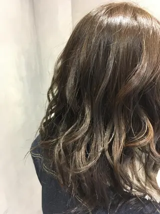 ミディアム カラー 伊藤 いほみの眉毛・アイブロウイメージ