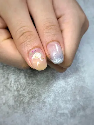 ネイル FIORITURA Maikoのネイルデザイン