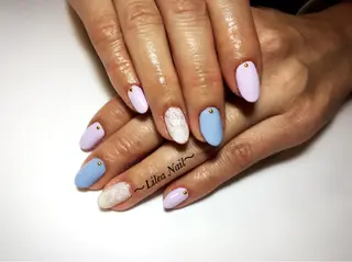 ネイル Li'leaNail AINAのネイルデザイン