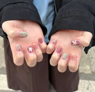 ネイル 脇坂 千晶のネイルデザイン