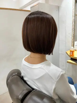 ミディアム カラー 小原 慧美のヘアスタイル