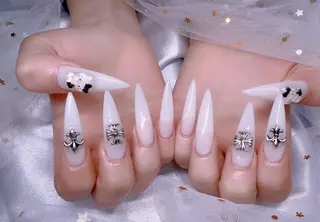 ネイル 🐳彩羽チップ 長さだし専門🐳のネイルデザイン