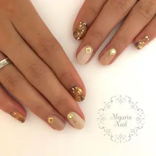 ネイル Sympa 𝓜iwako🐰ᩚのネイルデザイン