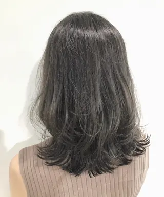 ミディアム カラー scene.池袋所属・scene. haraのヘアスタイル