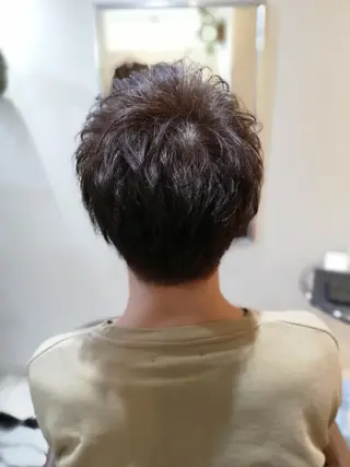 メンズ カラー ショート 北林 弘展のヘアスタイル