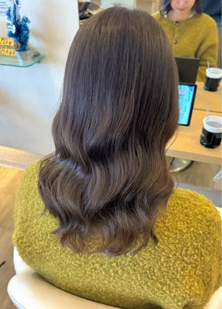 ロング 中川 真帆のヘアスタイル