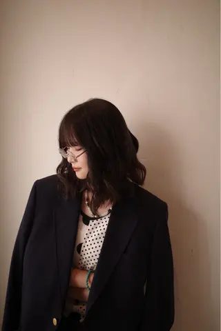 ミディアム 佐々木 蓮のヘアスタイル