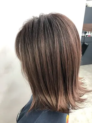 セミロング 🌟髪質改善ケアカラ ー美髪縮毛矯正y🌟のヘアスタイル