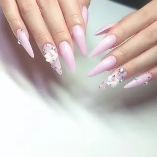 ネイル クロキ 。のネイルデザイン