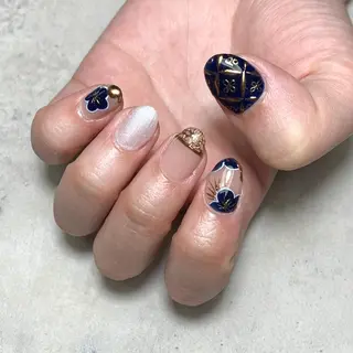 ネイル atelier　FIORITURA所属・FIORITURA aiのネイルデザイン