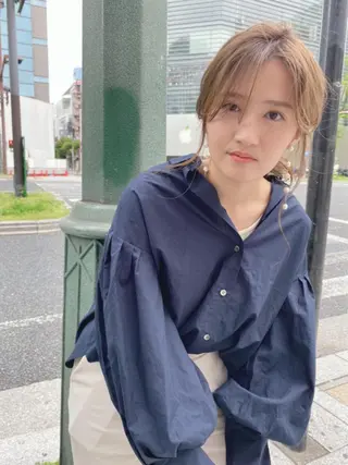 ヘアアレンジ コテ巻き風パーマ 韓国風パーマ 無重力のヘアスタイル