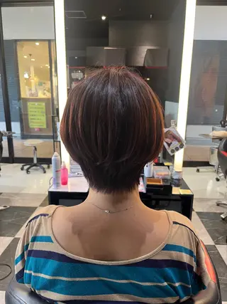 ショート カラー ボブパーマ/レイヤー カット/KINAMIのヘアスタイル