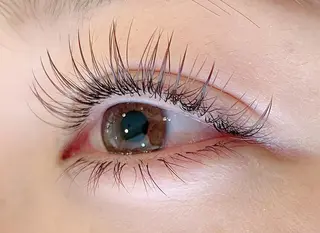 マツエク・マツパ Millie ainee 店長　神のマツエク・マツパデザイン