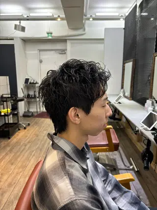 ショート QUATTRO HOMME 【クワトロ オム】所属・kouhei メンズ特化/梅田のヘアスタイル