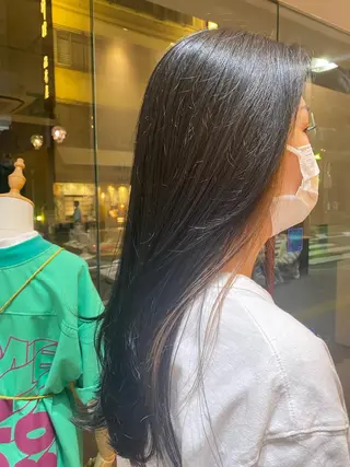 ロング カラー haru .のヘアスタイル