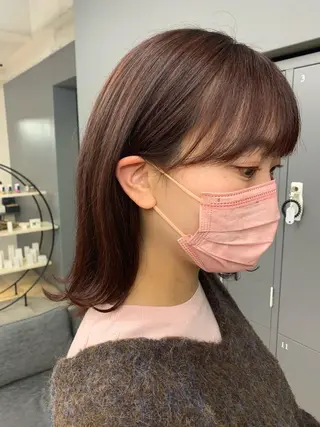 ミディアム 寺尾 綾乃のヘアスタイル