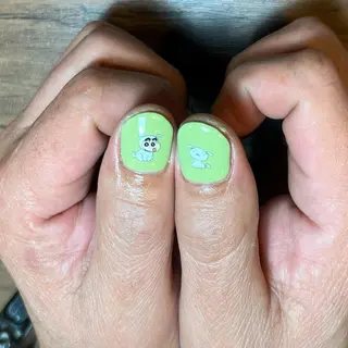 ネイル HENRIETTA NAILSALONのネイルデザイン