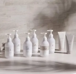 高橋 みく/ minim 暖色のヘアスタイル