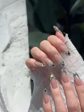 ネイル EMI ANA.CHUOのネイルデザイン