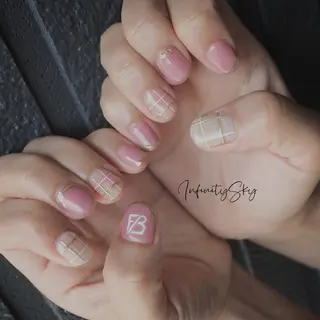 ネイル infinity skyのネイルデザイン