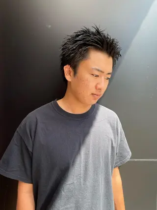 ショート メンズ スパイキーパーマ 柏NO1 藤本葉のヘアスタイル