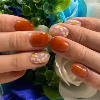 ネイル 奥園 良恵のネイルデザイン