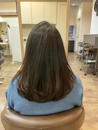 セミロング 町田 あみのヘアスタイル