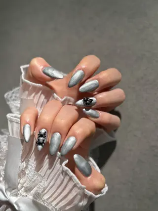 ネイル I-nailロング /ワンホン/キラキラのネイルデザイン