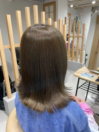 ミディアム 吉原 愛のヘアスタイル