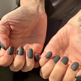 ネイル Stela Nail所属・🤎 SAYAKAのネイルデザイン