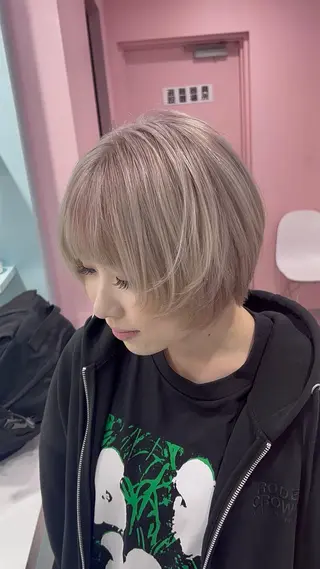 ロング カラー エフェクトブリーチ／ レイヤーカット／翔のヘアスタイル