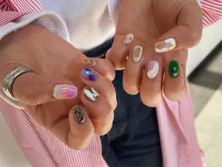 ショート m kaori𓃟のネイルデザイン