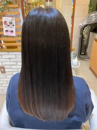 ロング 峯村 亜希のヘアスタイル