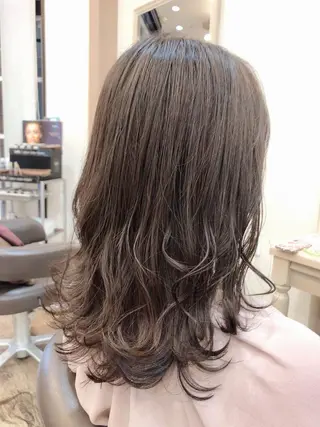 ミディアム カラー 尚平 40代からの 髪質改善専門のその他イメージ