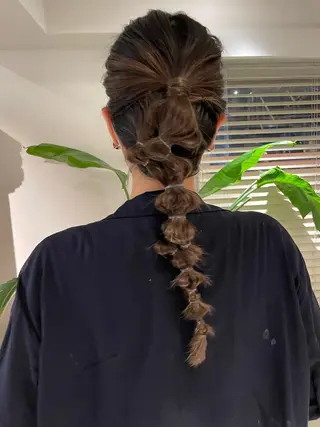 ロング ヘアアレンジ classic 新横浜所属・大人girly🛋️ 🤍yukakoのヘアスタイル