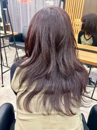 ロング 長谷川 日南のヘアスタイル