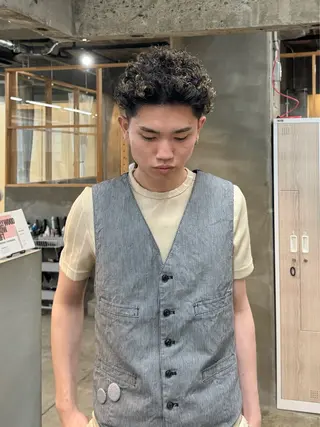 メンズ 茜璃/ブリーチカラー /レイヤーカットのヘアスタイル