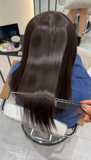 ロング 🩶レイヤー/艶髪/ 顔周り/韓国風/輝士のヘアスタイル